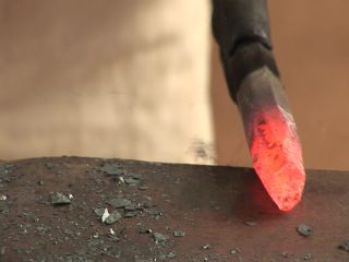 Link to Video | experiment, tourist destination, Middle Ages, Yonne, France, Guédelon Castle, Bourgogne-Franche-Comté, Treigny, High Middle Ages, color, castle, tourist attraction, experimental archaeology, long-term experiment, 13th century