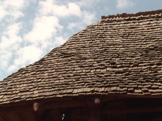 Link to Video | experiment, tourist destination, Middle Ages, Yonne, France, Guédelon Castle, Bourgogne-Franche-Comté, Treigny, 2007, High Middle Ages, color, castle, tourist attraction, experimental archaeology, long-term experiment, 13th century