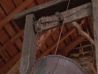 Link to Video | experiment, tourist destination, Middle Ages, Yonne, France, Guédelon Castle, Bourgogne-Franche-Comté, Treigny, High Middle Ages, color, castle, tourist attraction, experimental archaeology, long-term experiment, 13th century