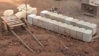 Link to Video | experiment, tourist destination, Middle Ages, Yonne, France, Guédelon Castle, Bourgogne-Franche-Comté, Treigny, 2010, High Middle Ages, color, craft, castle, construction site, tourist attraction, experimental archaeology, long-term experiment, 13th century