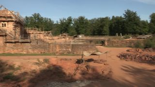 Link to Video | experiment, tourist destination, Middle Ages, Yonne, France, Guédelon Castle, Bourgogne-Franche-Comté, Treigny, 2010, High Middle Ages, color, craft, castle, construction site, tourist attraction, experimental archaeology, long-term experiment, 13th century
