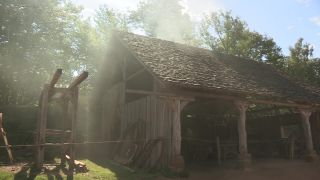 Link to Video | experiment, tourist destination, Middle Ages, Yonne, France, Guédelon Castle, Bourgogne-Franche-Comté, Treigny, 2011, High Middle Ages, color, castle, tourist attraction, experimental archaeology, long-term experiment, 13th century