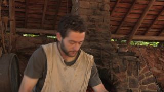 Link to Video | experiment, tourist destination, Middle Ages, Yonne, France, Guédelon Castle, Bourgogne-Franche-Comté, Treigny, 2011, High Middle Ages, color, castle, tourist attraction, experimental archaeology, long-term experiment, 13th century