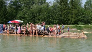 Link to Video | Isar, fun, summer, Rafts on river Isar, event, community, leisure, raft, water, river, beer, nature, society, human social group, Boat lanes, Bavaria