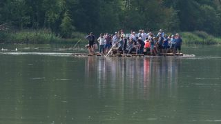 Link to Video | Isar, fun, summer, Rafts on river Isar, event, community, leisure, raft, water, river, beer, nature, society, human social group, Boat lanes, Bavaria