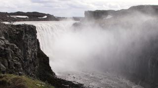 Link to Video | landscape, tourist destination, Iceland, Nature in art, Scandinavia, color, 4K resolution, liquid water, waterfall, Europe, tourist attraction, nature, ultra-high-definition television