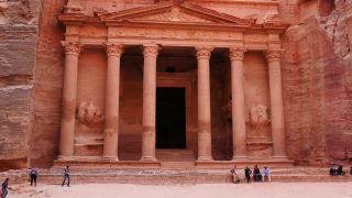 Link to Video | historic site, ruins, tourist destination, cultural property, color, 4K resolution, 2016, Near East, Petra, Jordan, archaeological site, UNESCO World Heritage Site