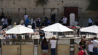 Link to Video | historic site, Jerusalem, Western Wall, color, 4K resolution, 2016, Jew, orthodoxy, religious servant, holy place, Near East, Israel, Orthodox Judaism, religion, Judaism