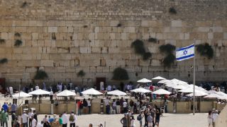 Link to Video | historic site, Jerusalem, Western Wall, color, 4K resolution, 2016, Jew, orthodoxy, religious servant, holy place, Near East, Israel, Orthodox Judaism, religion, Judaism