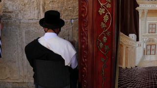 Link to Video | historic site, Jerusalem, Western Wall, color, 4K resolution, 2016, Jew, orthodoxy, religious servant, holy place, Near East, Israel, Orthodox Judaism, religion, Judaism