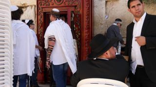 Link to Video | historic site, Jerusalem, Western Wall, color, 4K resolution, 2016, Jew, orthodoxy, religious servant, holy place, Near East, Israel, Orthodox Judaism, religion, Judaism