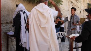 Link to Video | historic site, Jerusalem, Western Wall, color, 4K resolution, 2016, Jew, orthodoxy, religious servant, holy place, Near East, Israel, Orthodox Judaism, religion, Judaism