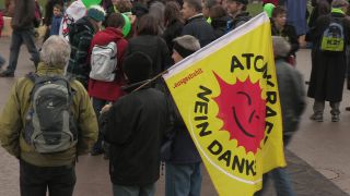 Link to Video | Stuttgart, March, state capital in Germany, demonstration, Full High Definition, Germany, 2011, color, March 19, protest, Stuttgart 21, Baden-Württemberg