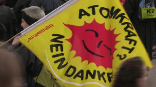 Link to Video | Stuttgart, March, state capital in Germany, demonstration, Full High Definition, Germany, 2011, color, March 19, protest, Stuttgart 21, Baden-Württemberg