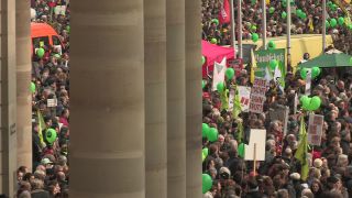 Link to Video | Stuttgart, March, state capital in Germany, demonstration, Full High Definition, Germany, 2011, color, March 19, protest, Stuttgart 21, Baden-Württemberg