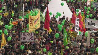 Link to Video | Stuttgart, March, state capital in Germany, demonstration, Full High Definition, Germany, 2011, color, March 19, protest, Stuttgart 21, Baden-Württemberg
