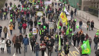 Link to Video | Stuttgart, March, state capital in Germany, demonstration, Full High Definition, Germany, 2011, color, March 19, protest, Stuttgart 21, Baden-Württemberg