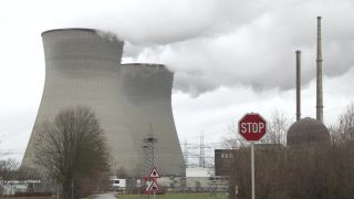 Link to Video | February, nuclear power, winter, nuclear power plant, Full High Definition, 2013, color, concrete, boiling water reactor, Gundremmingen, Gundremmingen Nuclear Power Plant, Bavaria