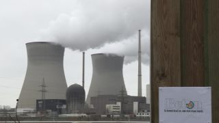 Link to Video | February, nuclear power, winter, nuclear power plant, Full High Definition, 2013, color, concrete, boiling water reactor, Gundremmingen, Gundremmingen Nuclear Power Plant, Bavaria