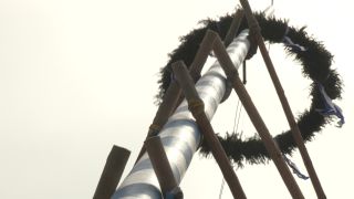 Link to Video | Upper Bavaria, community, Full High Definition, 2013, Deining (Egling), color, custom, May 1, municipality in Germany, village, teamwork, maypole, tradition, May Day, Bavaria