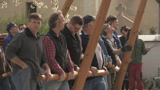 Link to Video | Upper Bavaria, community, Full High Definition, 2013, Deining (Egling), color, custom, May 1, municipality in Germany, village, teamwork, maypole, tradition, May Day, Bavaria