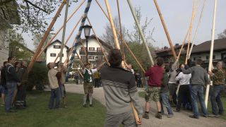 Link to Video | Upper Bavaria, community, Full High Definition, 2013, Deining (Egling), color, custom, May 1, municipality in Germany, village, teamwork, maypole, tradition, May Day, Bavaria