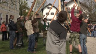 Link to Video | Upper Bavaria, community, Full High Definition, 2013, Deining (Egling), color, custom, May 1, municipality in Germany, village, teamwork, maypole, tradition, May Day, Bavaria