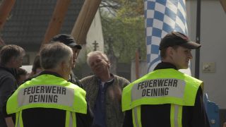 Link to Video | Upper Bavaria, community, Full High Definition, 2013, Deining (Egling), color, custom, May 1, municipality in Germany, village, teamwork, maypole, tradition, May Day, Bavaria