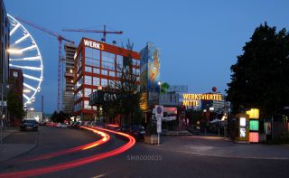 Link to Photo | photography, Munich, Germany, Ferris wheel, Werksviertel, evening, blue hour, Neonlicht