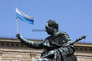 Link to Photo | photography, photograph, color photography, Munich, Germany, global city, digital color photograph, Bavaria