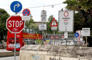 Link to Photo | photography, photograph, color photography, Munich, Germany, global city, digital color photograph, Bavaria