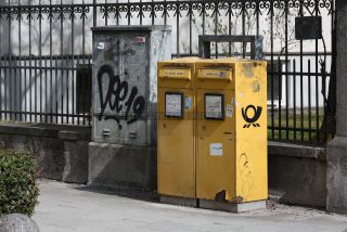 Link to Photo | photography, photograph, color photography, Munich, Germany, global city, digital color photograph, Bavaria