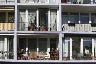 Link to Photo | photography, photograph, color photography, Munich, Germany, global city, digital color photograph, Bavaria