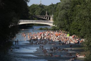 Link to Photo | photography, photograph, color photography, Munich, Germany, global city, digital color photograph, Bavaria