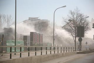 Link to Photo | photography, building implosion, Munich, high-rise building, Germany, 17 February 2008, 2008, Agfa-Gevaert