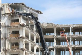 Link to Photo | photography, Munich, Debris, excavator, Germany, 2019, Demolition companies, demolition, building, Landsberger Straße, Tengelmann Group