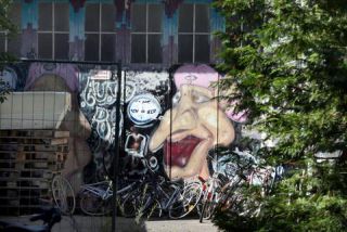 Link to Photo | photography, Munich, graffiti, Germany, mural, art
