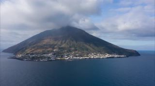 Link to Video | sea, color, 4K resolution, Italy, Tyrrhenian Sea, Europe, aerial shot, Mediterranean Basin, mediterranean sea