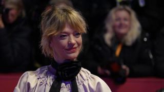 Link to Photo | television actor, February, annual event, photograph, Berlin International Film Festival, movie star, film industry, event, Germany, celebrity, actress, color, film festival, February 15, red carpet, opening ceremony, actor, 2024, Heike Makatsch, Berlin, evening, very important person