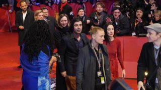 Link to Photo | February, annual event, photograph, Berlin International Film Festival, film industry, event, Germany, celebrity, color, film festival, February 15, opening ceremony, 2024, Berlin, evening, very important person