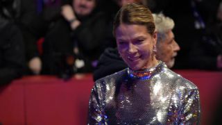 Link to Photo | television actor, February, annual event, photograph, Berlin International Film Festival, film industry, event, Germany, celebrity, actress, color, film festival, February 15, red carpet, opening ceremony, Europe, 2024, Berlin, Jessica Schwarz, evening, very important person