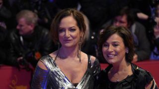 Link to Photo | Sandra Maischberger, February, annual event, photograph, Berlin International Film Festival, film industry, event, Germany, journalist, celebrity, actress, color, film festival, February 15, opening ceremony, 2024, Berlin, Natalia Wörner, evening, television presenter, very important person