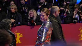 Link to Photo | television actor, February, annual event, photograph, Berlin International Film Festival, film industry, event, Germany, celebrity, actress, color, film festival, February 15, red carpet, opening ceremony, Europe, 2024, Berlin, Jessica Schwarz, evening, very important person