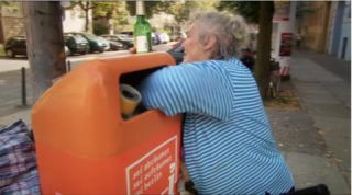 Link to Photo | poverty, senior, Germany, social issue, standard-definition television, old-age poverty, unemployment, social inequality, canner