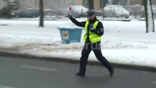 Link to Video | February 16, profession, police, police officer, police officer, Agence France-Presse