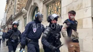 Link to Video | demonstration, March 26, protest, Agence France-Presse, rally