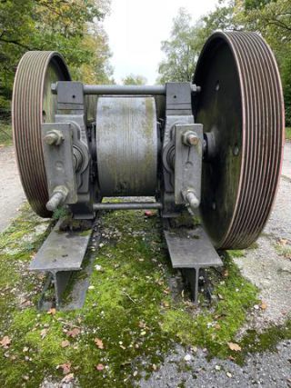 Link to Photo | metal, steel, October, photograph, autumn, Krupp, Munich, Germany, Neuperlach, amateur photography, 1960, mill, Rheinhausen, 2024, gravel pit, Perlach, day, Mächler, ball mill, Bavaria