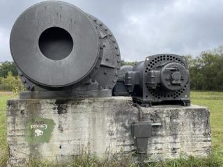 Link to Photo | metal, steel, October, photograph, autumn, Krupp, Munich, Germany, Neuperlach, amateur photography, 1960, mill, Rheinhausen, 2024, gravel pit, Perlach, day, Mächler, ball mill, Bavaria