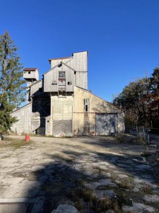 Link to Photo | October, photograph, autumn, Munich, Germany, modern ruins, amateur photography, color, Europe, 2024, gravel pit, day, Mächler, degradation, Bavaria