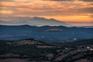 Link to Photo | tourist destination, Tuscany, summer, color, Italy